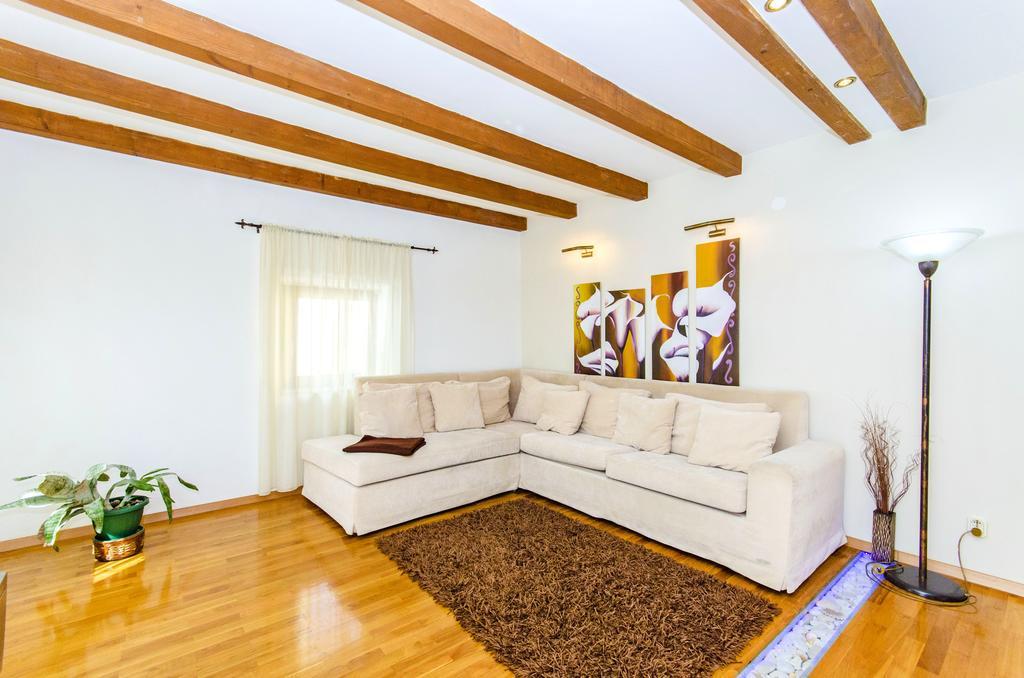 Apartment Diocletians Split Center 객실 사진